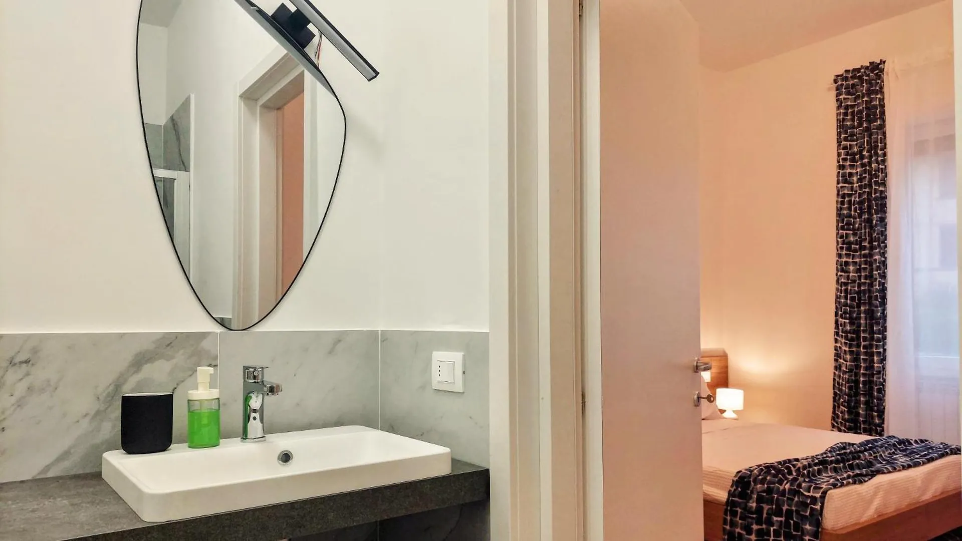 City Apartment - Il Ghiro Florence Italy